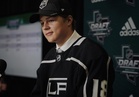 Rasmus Kuparista tuli lauantaiyönä korkeimmailla numerolla koskaan NHL:ään varattu titaanikasvatti! © Los Angeles Kings